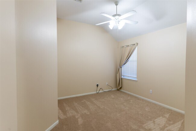 Building Photo - 16123 Hitching Post Ct