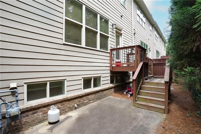 Building Photo - 949 Opelousas Way