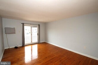 Building Photo - 3277 Morrell Ave