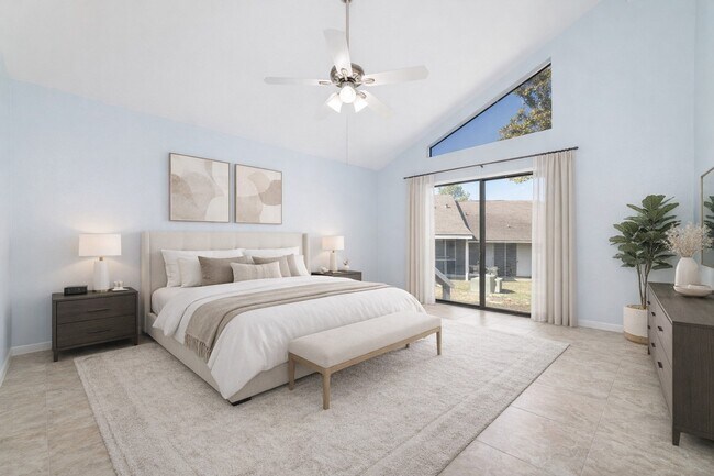 Building Photo - 17 April Point Dr N