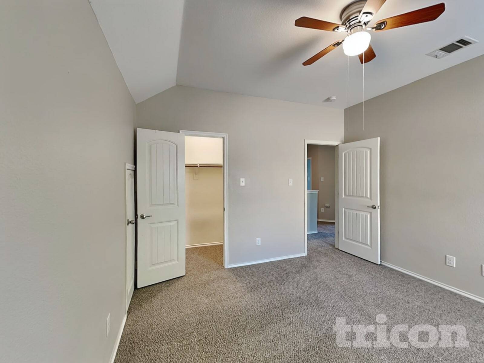 Building Photo - 1908 Parkside Mews