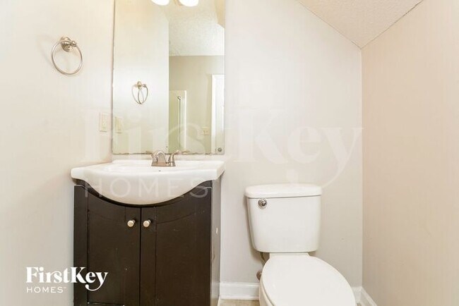 Building Photo - 4729 Plum Blossum Dr