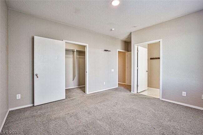 Building Photo - 6625 Abruzzi Dr