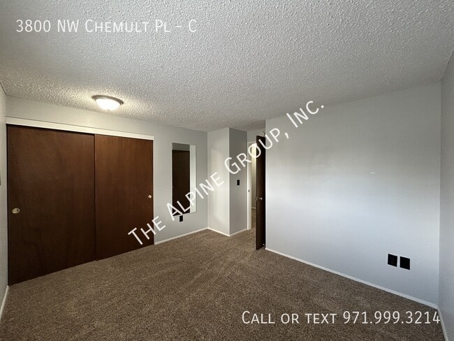 Building Photo - 3800 NW Chemult Pl