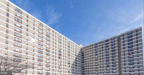 Primary Photo - 4600 Duke St