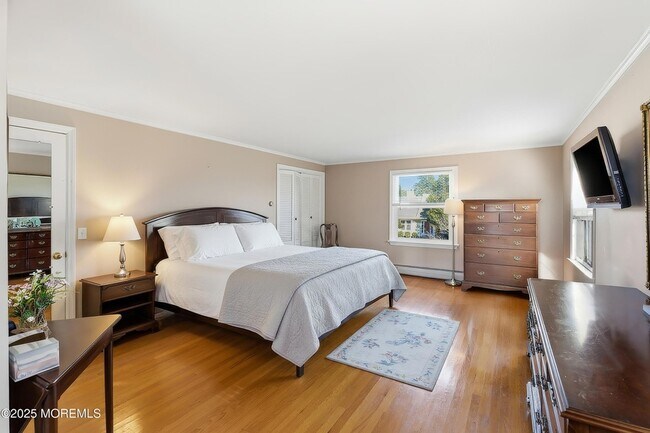 Building Photo - 204 Neptune Pl