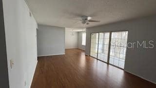 Building Photo - 3956 Versailles Dr