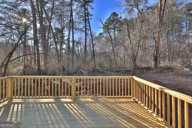 Building Photo - 145 Billy Ln