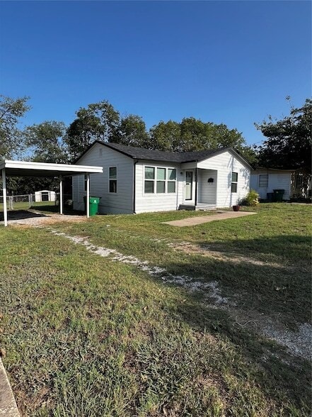 Building Photo - 3612 Earle Dr