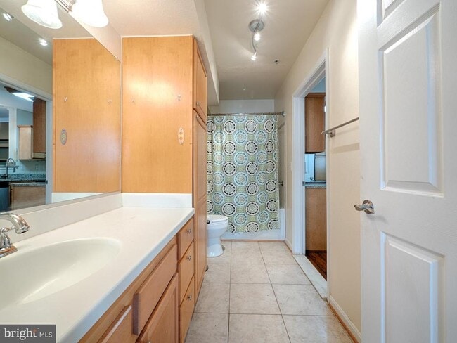 Building Photo - 12854 Fair Briar Ln
