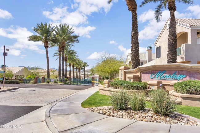 Building Photo - 1128 E Silverwood Dr
