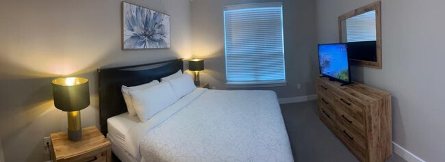 Building Photo - 6770 Broad Street