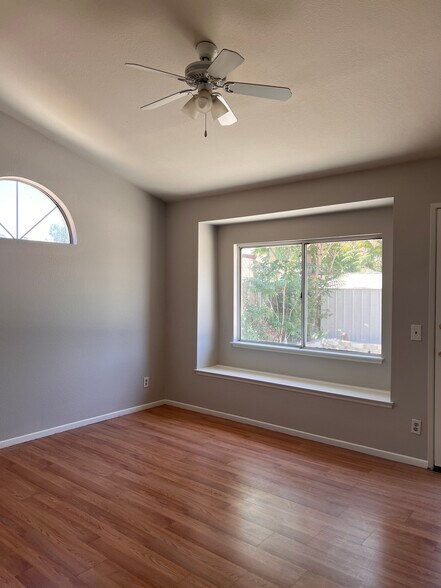 Building Photo - 1188 Don Carlos Ct