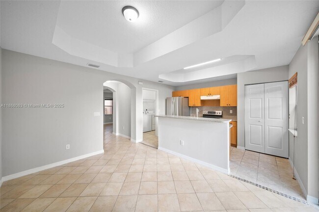 Building Photo - 4970 White Mangrove Way E