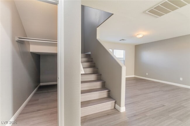 Building Photo - 3970 Coyote Ridge Ct