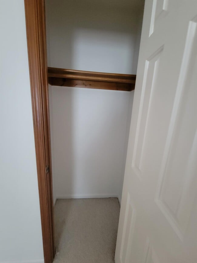 Building Photo - 1303 Snowflake Cir