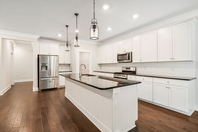 Building Photo - Nolensville home in the highly sought-afte...