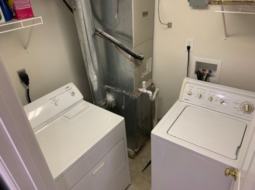 Washer&Dryer - 2004 Wards Ferry Rd