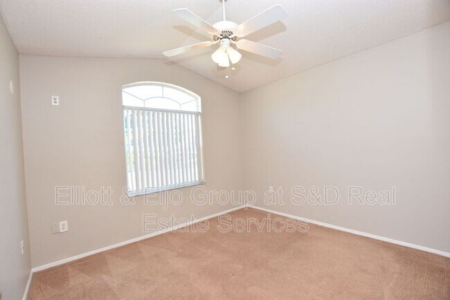 Building Photo - 5357 St Lucia Dr