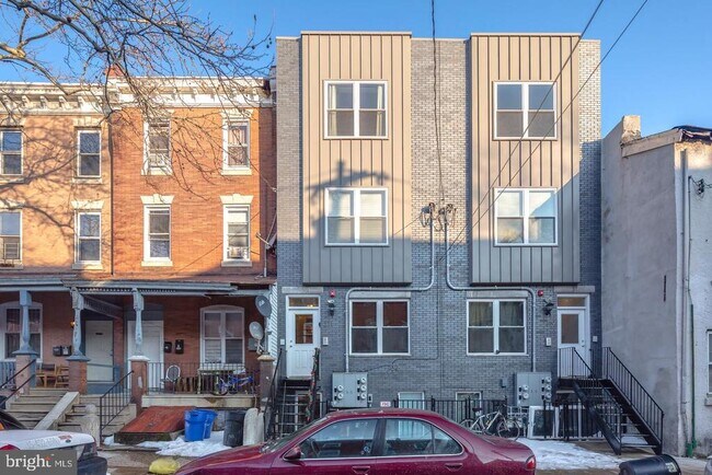 Building Photo - 319 N Preston St
