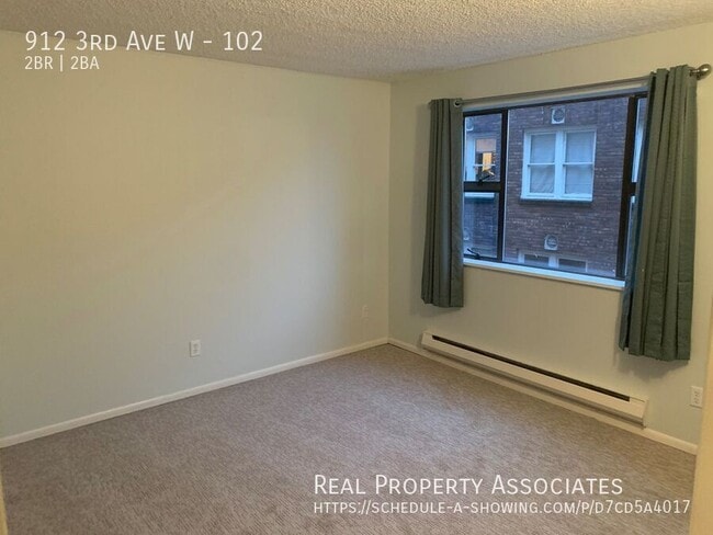 Building Photo - 912 3rd Ave W