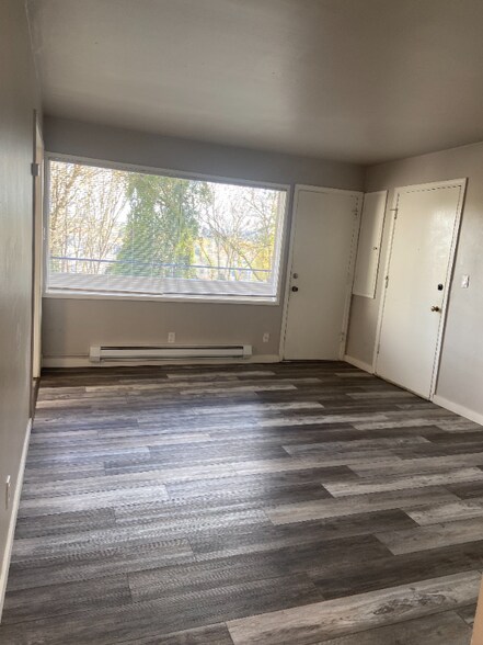 Primary Photo - 4636 22nd Ave NE
