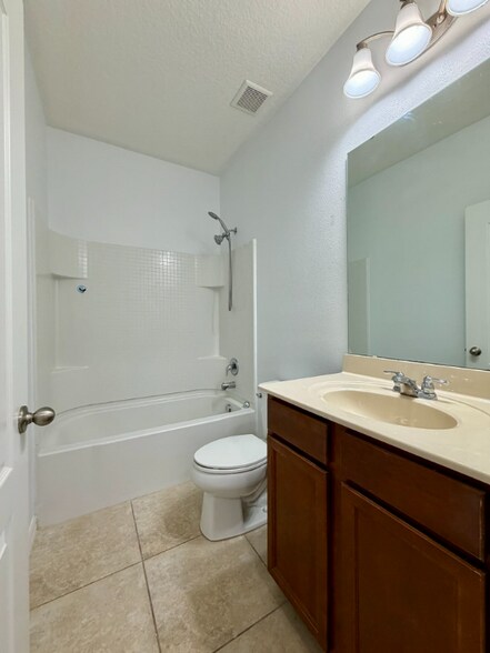 Building Photo - 11320 Jasper Kay Terrace