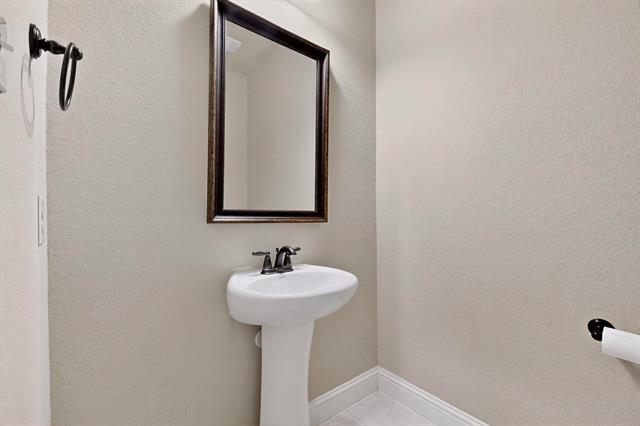 Building Photo - 10121 Emily Pass