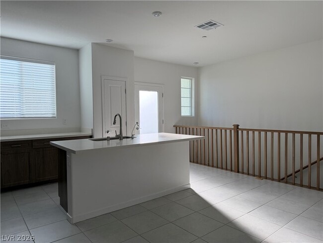 Building Photo - 5752 CRENELLATED St