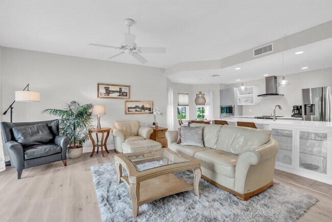 Primary Photo - 28650 Carriage Home Dr