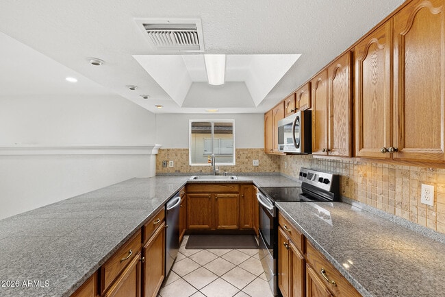 Building Photo - 4503 W Bryce Ln