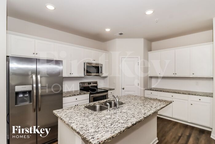 Building Photo - 9422 Village View Ct NW