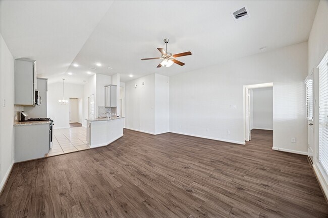 Building Photo - 18203 Alora Springs Trace