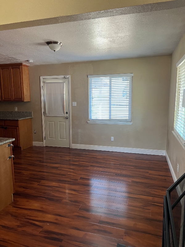 Building Photo - 5700 Tahama St