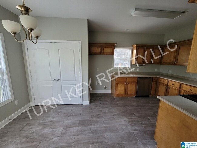 Building Photo - 4158 Hathaway Ln