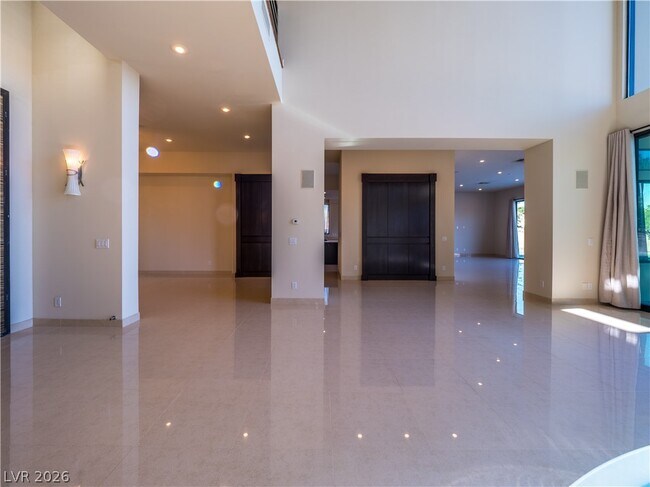 Building Photo - 7426 Yonie Ct
