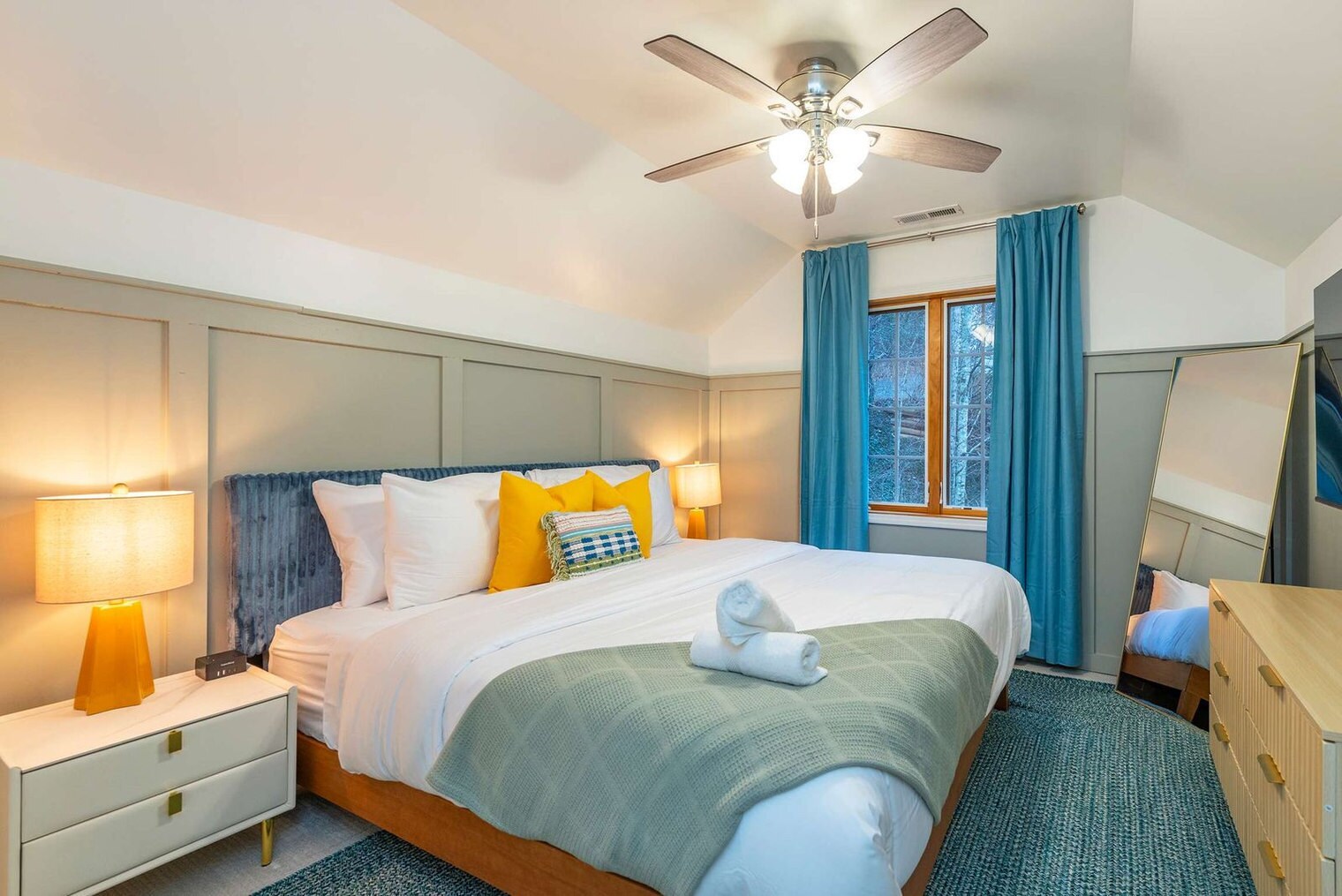 Building Photo - 16 Skyview Ct