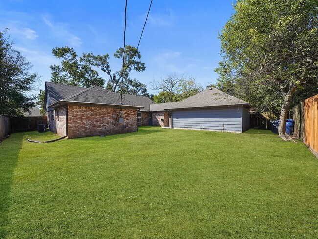 Building Photo - 29414 Stapleford St