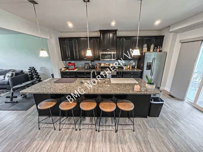 Building Photo - 7731 Blackburn Ridge Dr