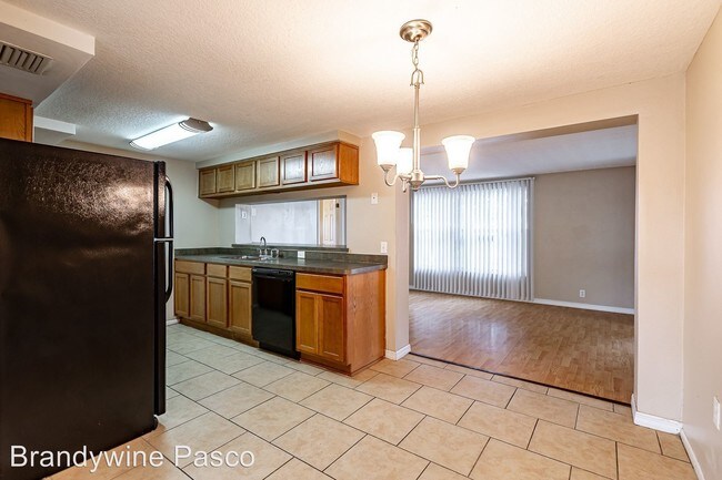 Building Photo - 3 br, 2 bath House - 7613 Christina Lane