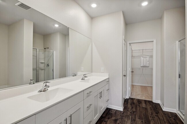 Building Photo - 10343 Red Cardinal Dr