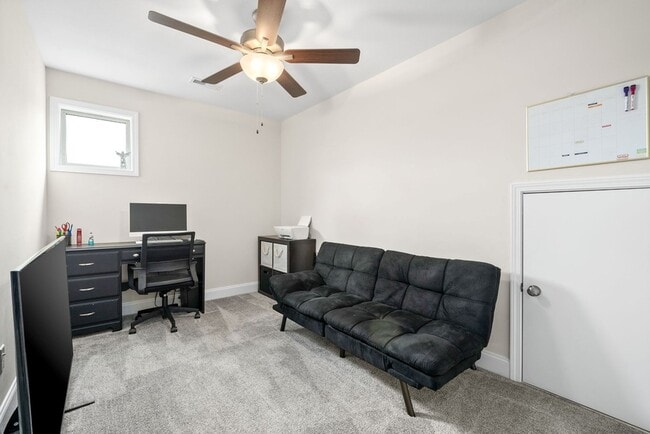 Building Photo - 1046 Winesap Rd