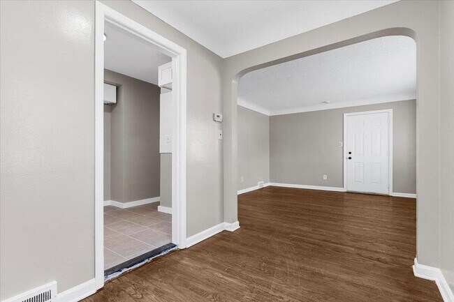 Building Photo - 18760 Faust Ave