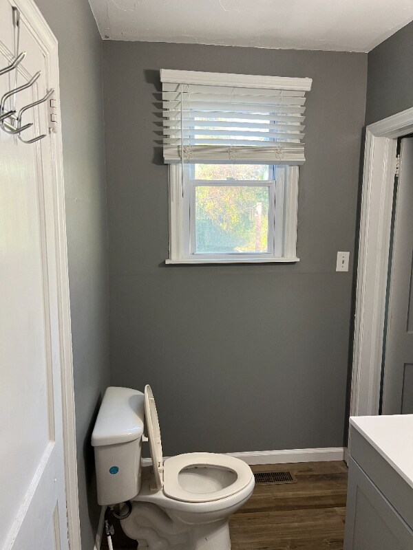 Building Photo - 3089 Highpoint Dr