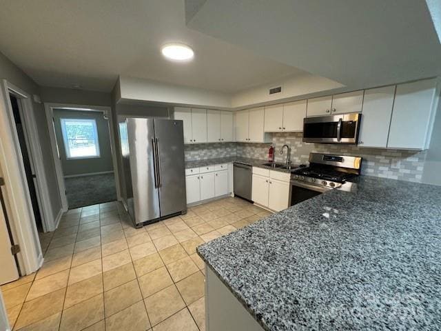 Building Photo - 604 E Iredell Ave