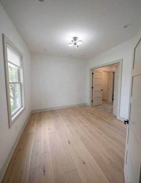 Building Photo - 2529 Pleasant Ave