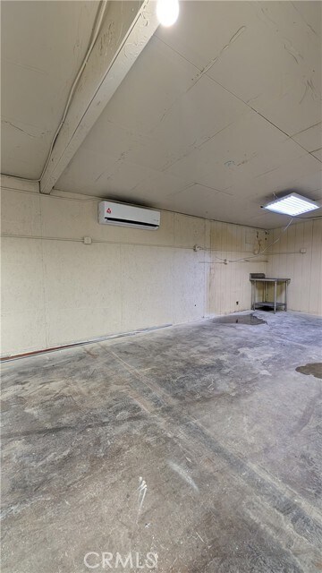 Building Photo - 546 Griswold Ave