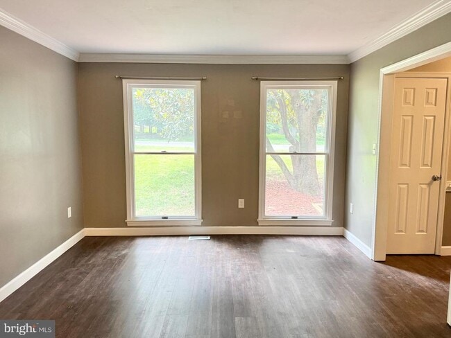 Building Photo - 3302 Aquia Dr
