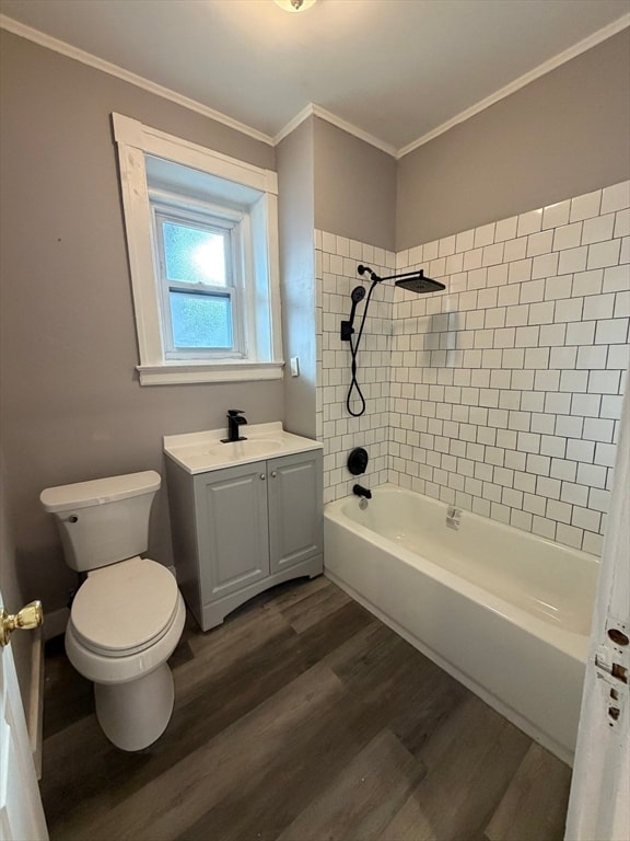 Building Photo - 15 Lynde St