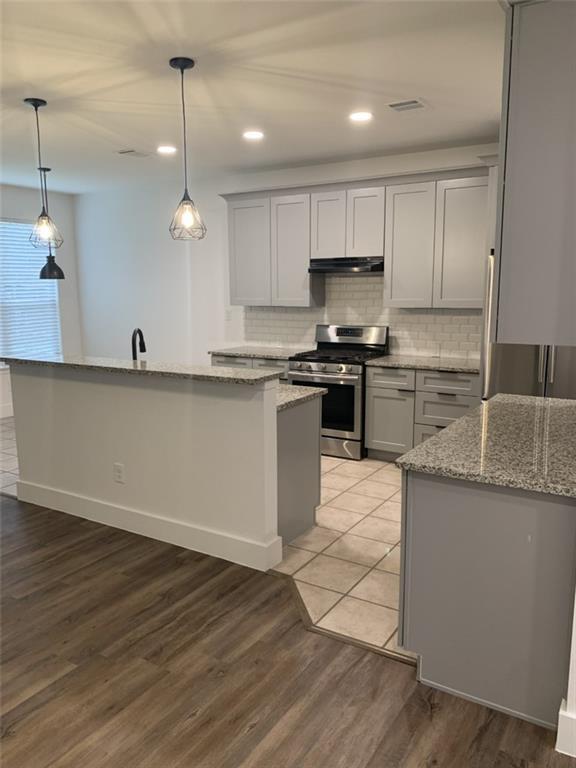 Building Photo - 14954 Doria Dr